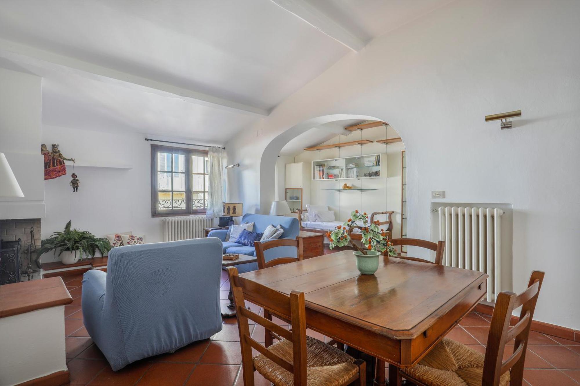 Bright Last-floor With Terrace * Florença