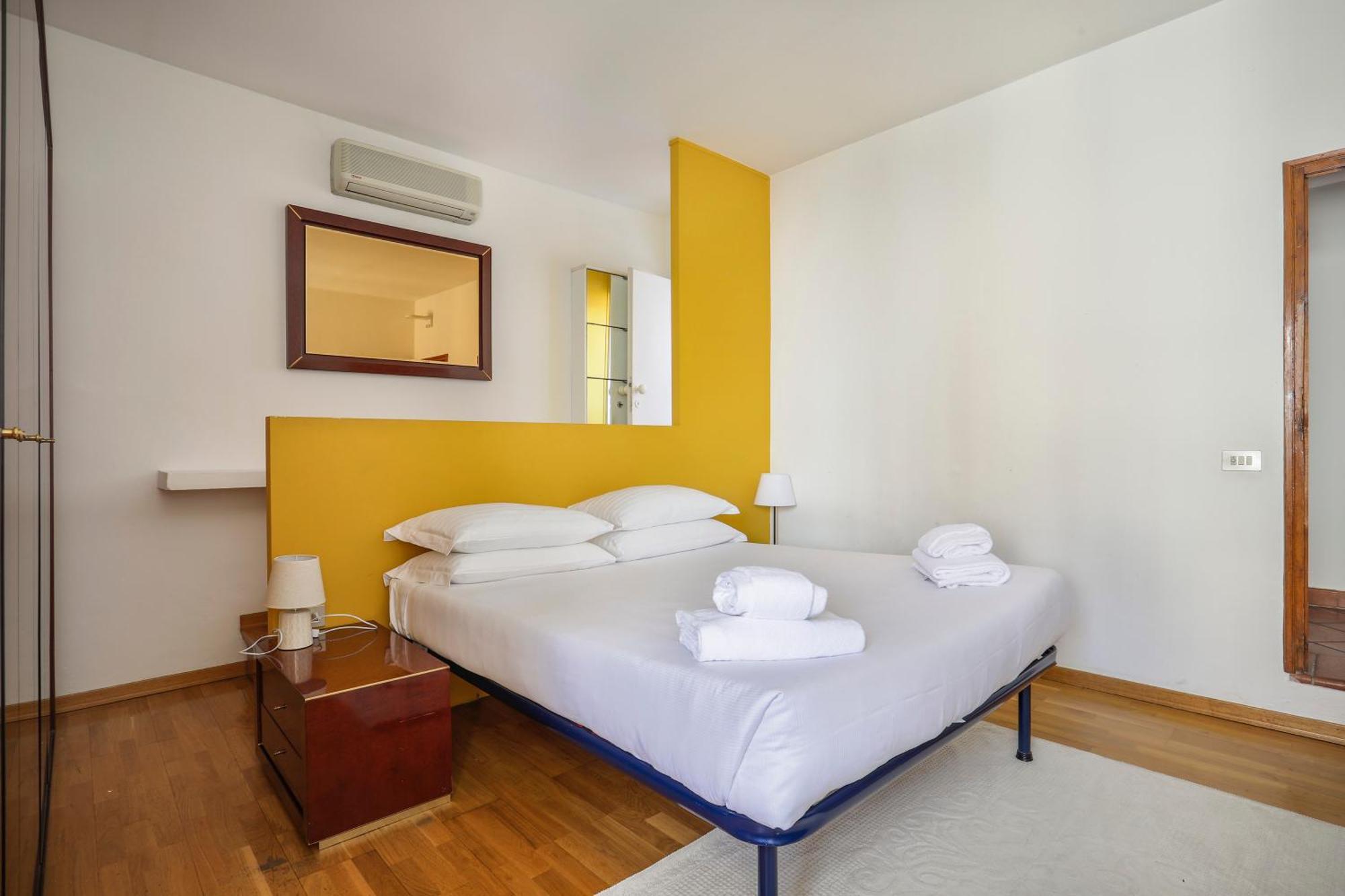 Bright Last-floor With Terrace Apartamento