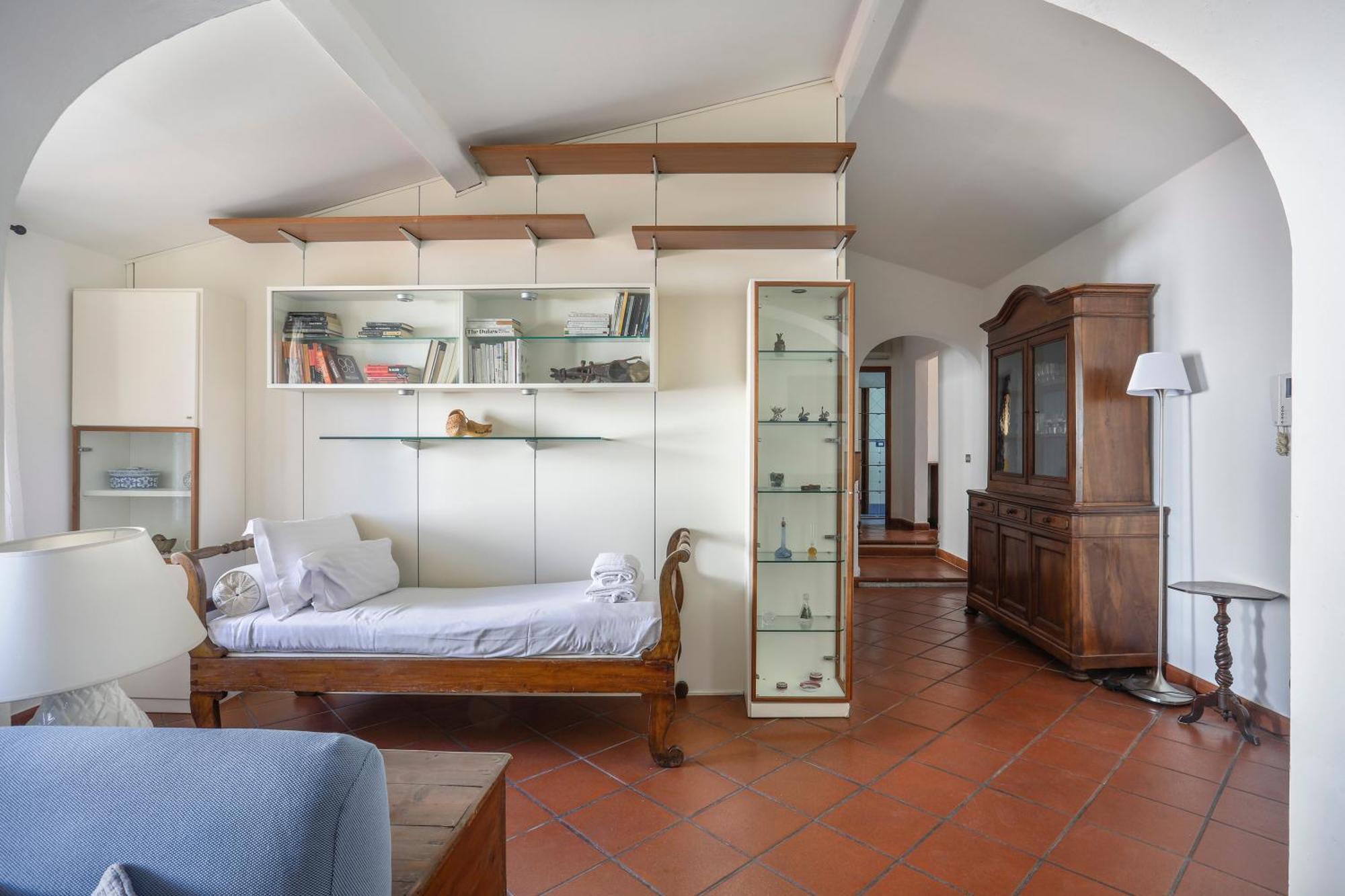 Bright Last-floor With Terrace Florença